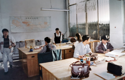 1997年公司臨時(shí)辦公室.png